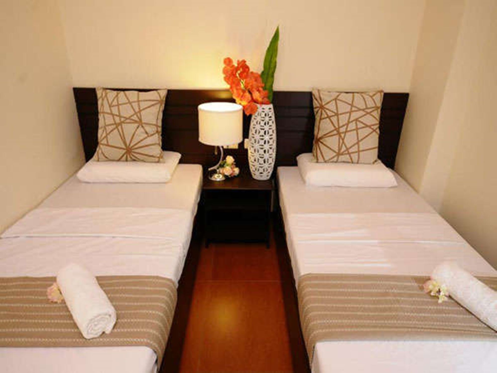 Reddoorz Near Victoria Mall Davao City Kültér fotó