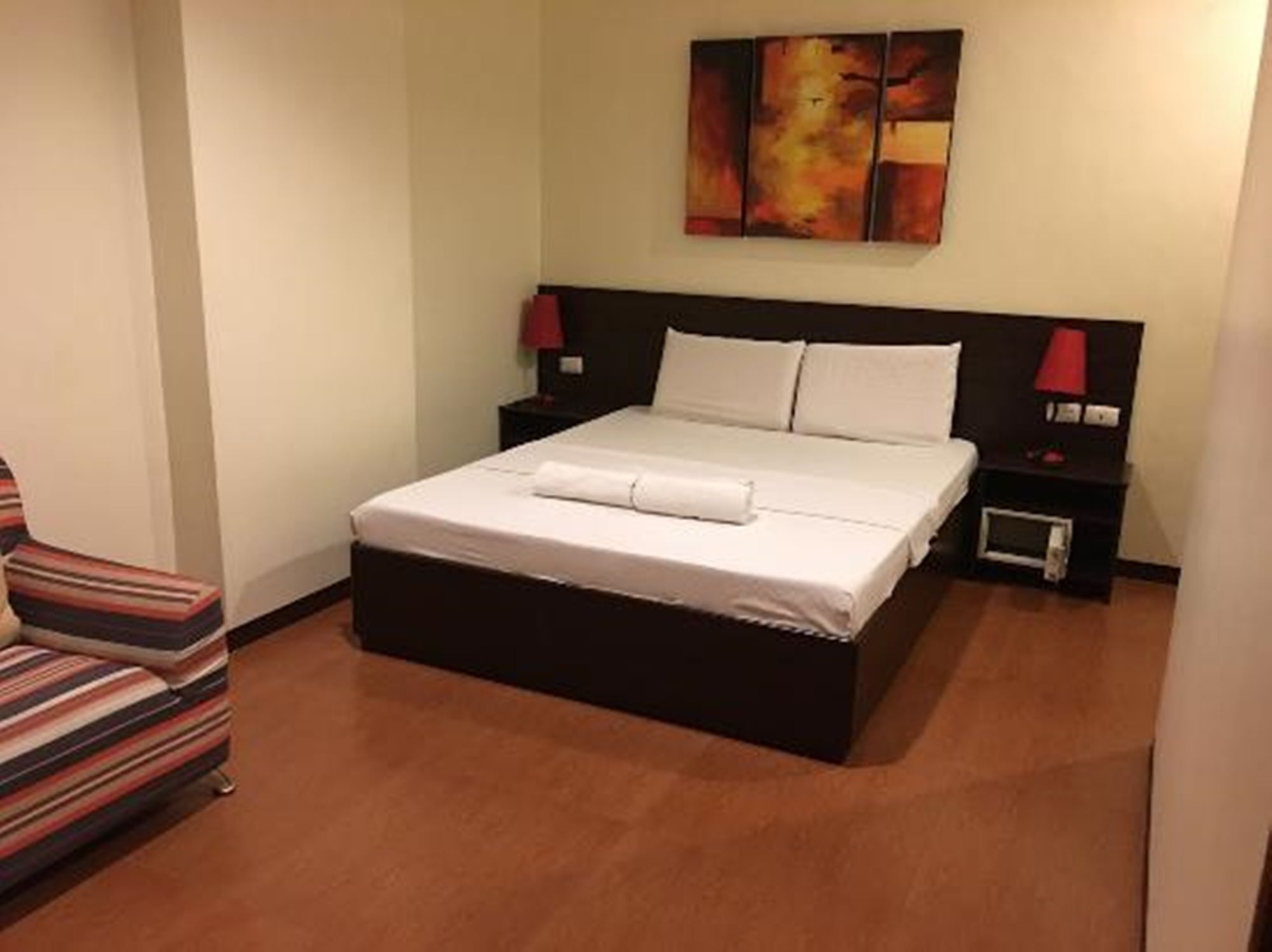 Reddoorz Near Victoria Mall Davao City Kültér fotó