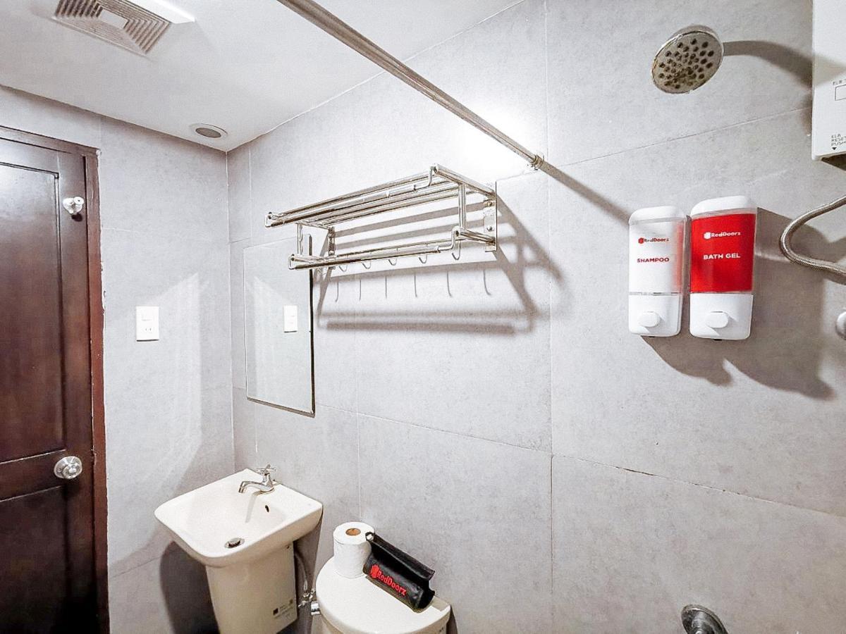 Reddoorz Near Victoria Mall Davao City Kültér fotó