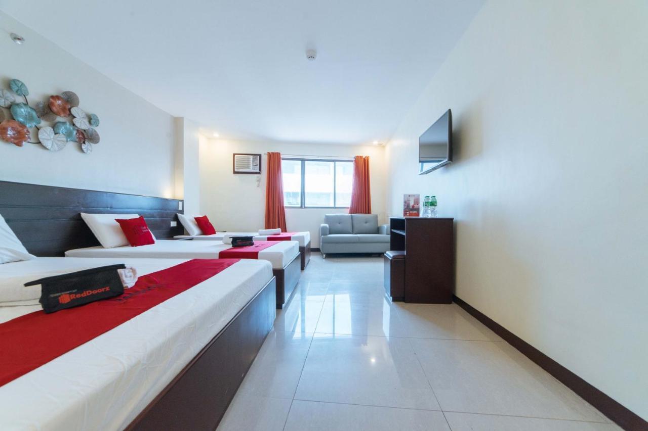 Reddoorz Near Victoria Mall Davao City Kültér fotó