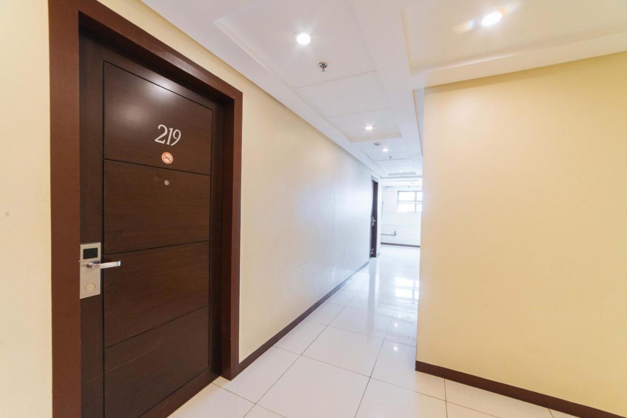Reddoorz Near Victoria Mall Davao City Kültér fotó